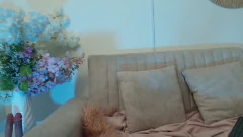 isabelgh_ online show from 02.01.26