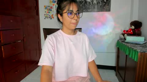 Snapshot of isabella22_1 chatting on 02.06.25 Isabella22 1 online show from 02.06.25