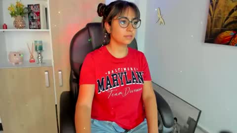 Snapshot of isabella22_1 chatting on 03.05.25 Isabella22 1 online show from 03.05.25