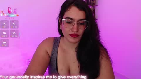 Snapshot of isabella_aristi03 chatting on 09.19.25 isabella_aristi03 online show from 09.19.25