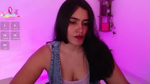 Snapshot of isabella_aristi03 chatting on 09.21.25 isabella_aristi03 online show from 09.21.25