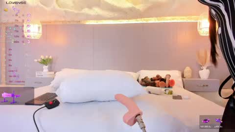 Isa online show from 04.19.26