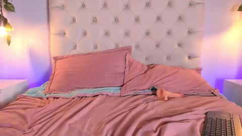   online show from 10.14.25