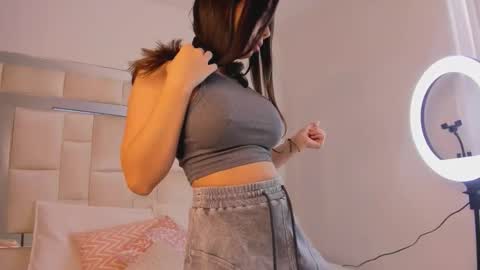 isabella_gomez11 online show from 12.05.25