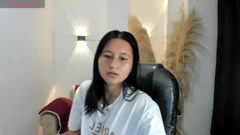 Isabella online show from 05.23.26