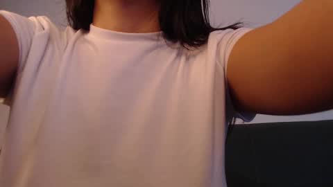 ISABELLA online show from 01.08.25