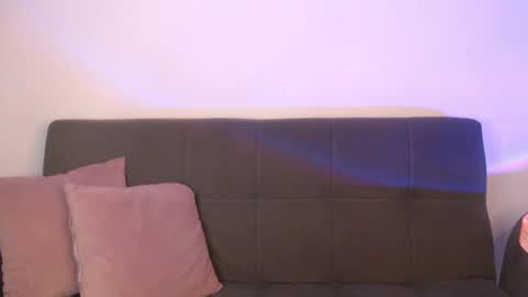 ISABELLA online show from 01.10.25