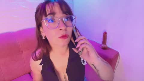 Snapshot of isabella_noir1 chatting on 09.27.25 Isabella online show from 09.27.25