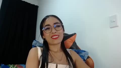 Snapshot of isabella_piercee chatting on 06.14.26 isabella_piercee online show from 06.14.26