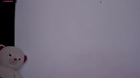 isabella online show from 01.05.25