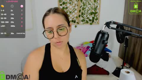 Isabella online show from 11.10.25