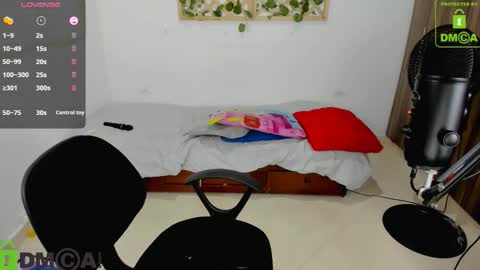 Isabella online show from 11.16.25