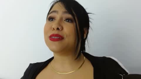 Snapshot of isabella_velvet27 chatting on 05.29.26 Isabella velvet online show from 05.29.26