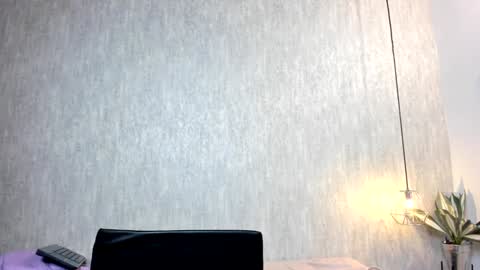 Snapshot of isabella_zc chatting on 01.24.25 isabella zc online show from 01.24.25