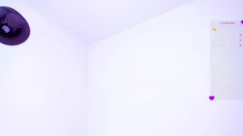 Snapshot of isabellaa_1 chatting on 05.20.26 isabellaa_1 online show from 05.20.26