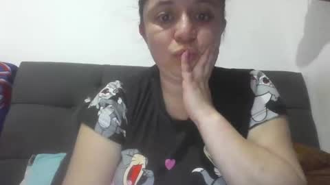 Snapshot of isabellaa_hills_ chatting on 04.29.26 isabellaa_hills_ online show from 04.29.26