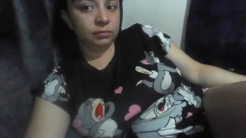 Snapshot of isabellaa_hills_ chatting on 06.05.26 isabellaa_hills_ online show from 06.05.26
