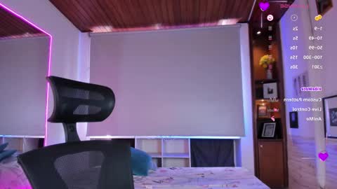 Isabella  Everyday From 0530 to 1430 Col Time online show from 02.19.25