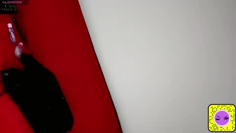 Snapshot of isabellacollen chatting on 06.19.26 isabellacollen online show from 06.19.26
