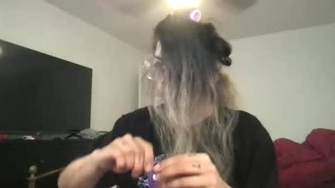 isabellaelizabeth online show from 04.13.26