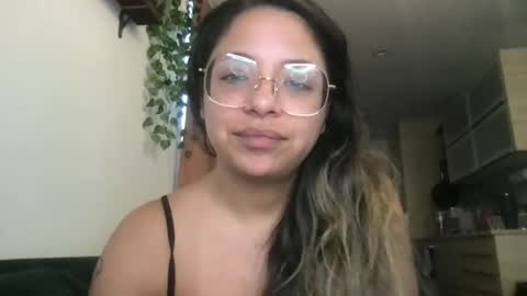 Snapshot of isabellaelizabeth chatting on 07.11.26 isabellaelizabeth online show from 07.11.26