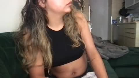 Snapshot of isabellaelizabeth chatting on 07.16.26 isabellaelizabeth online show from 07.16.26