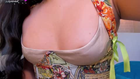 Isa Hill  online show from 12.31.24