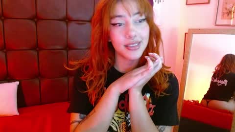 Snapshot of isabellakoff chatting on 04.01.26 Tati - online show from 04.01.26
