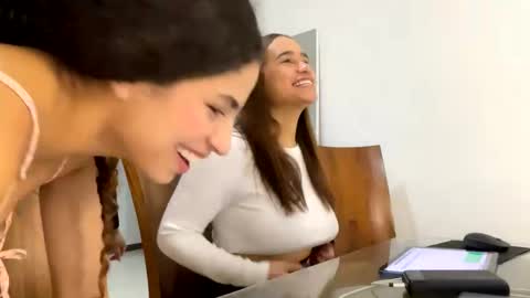 Snapshot of isabellakoffs chatting on 01.03.25 Isabella.. back again online show from 01.03.25