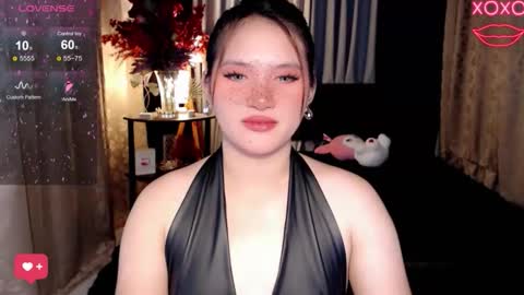 Snapshot of isabellaleights chatting on 04.23.26 isabel online show from 04.23.26