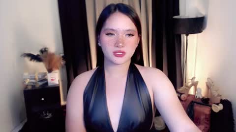 Snapshot of isabellaleights chatting on 06.18.26 isabel online show from 06.18.26