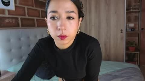 Snapshot of isabellapaz90 chatting on 04.21.26 Isabela Paz online show from 04.21.26