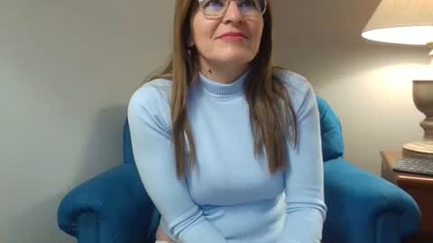 isabella online show from 04.03.26