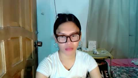 Snapshot of isabelle_amore chatting on 05.31.26 Ysa online show from 05.31.26
