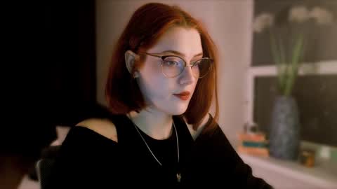 Snapshot of isabelle_stern chatting on 12.11.24 Madame Isabelle online show from 12.11.24
