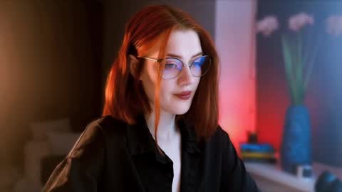 Snapshot of isabelle_stern chatting on 01.03.25 Madame Isabelle online show from 01.03.25