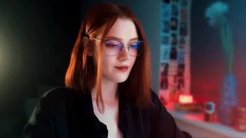 Snapshot of isabelle_stern chatting on 02.03.25 Madame Isabelle online show from 02.03.25