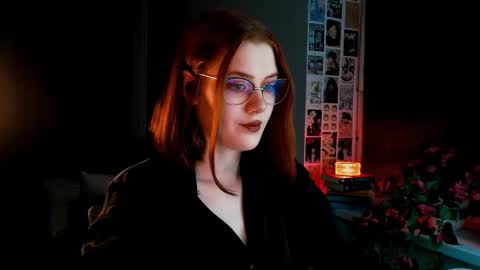 Snapshot of isabelle_stern chatting on 02.20.25 Madame Isabelle online show from 02.20.25