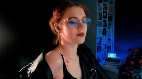 Snapshot of isabelle_stern chatting on 02.27.25 Madame Isabelle online show from 02.27.25