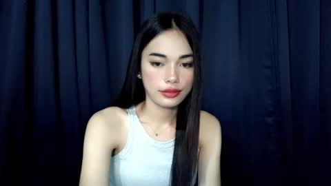 Snapshot of isabelle_willis chatting on 09.10.25 Isabelle online show from 09.10.25