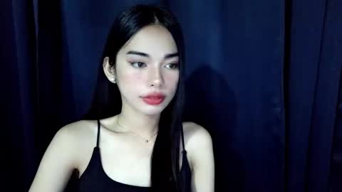 Snapshot of isabelle_willis chatting on 10.02.25 Isabelle online show from 10.02.25