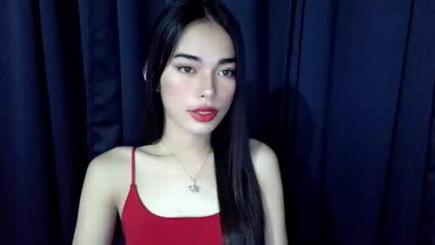 Isabelle online show from 11.07.25