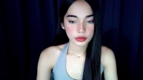 Isabelle online show from 01.12.26