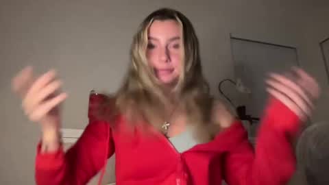 isabellekinsley online show from 12.03.24