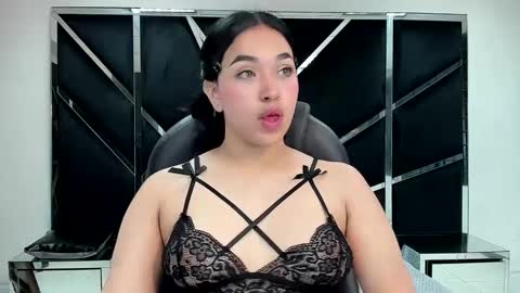 Snapshot of isabellrodriguez18 chatting on 10.09.25 isabellrodriguez18 online show from 10.09.25