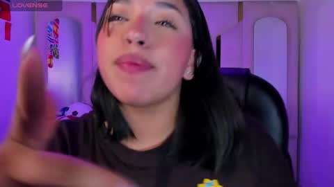 Snapshot of isabellrodriguez18 chatting on 06.25.26 isabellrodriguez18 online show from 06.25.26