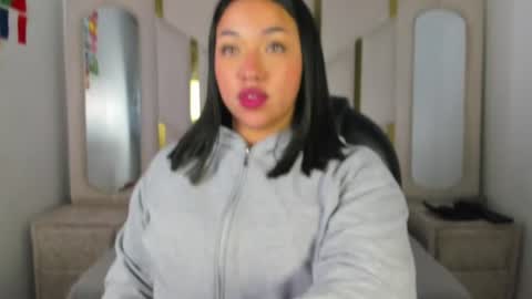 Snapshot of isabellrodriguez18 chatting on 07.17.26 isabellrodriguez18 online show from 07.17.26