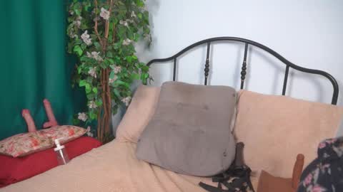 isadoradunkan online show from 03.27.26