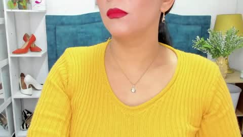 Snapshot of isadoravex chatting on 05.14.26 Isabel online show from 05.14.26