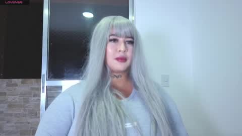 Snapshot of isasexyxxx1 chatting on 04.14.26 isasexyxxx1 online show from 04.14.26